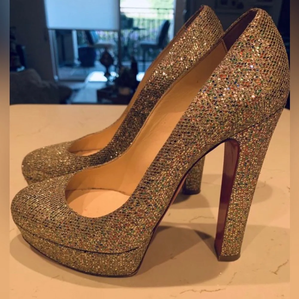 CHRISTIAN LOUBOUTIN - Picture 3 of 6